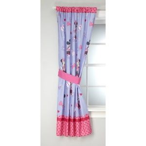 Minnie Mouse: Bow Power Girls Bedroom Curtain Panel
